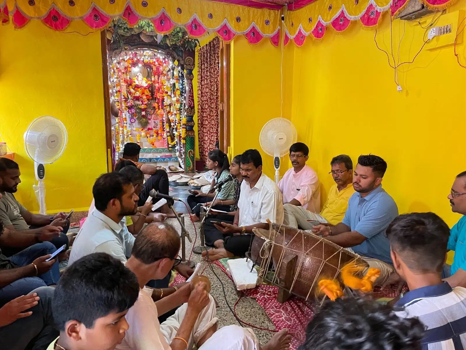 Image of Adpai Sakle Mule Kutumbiya