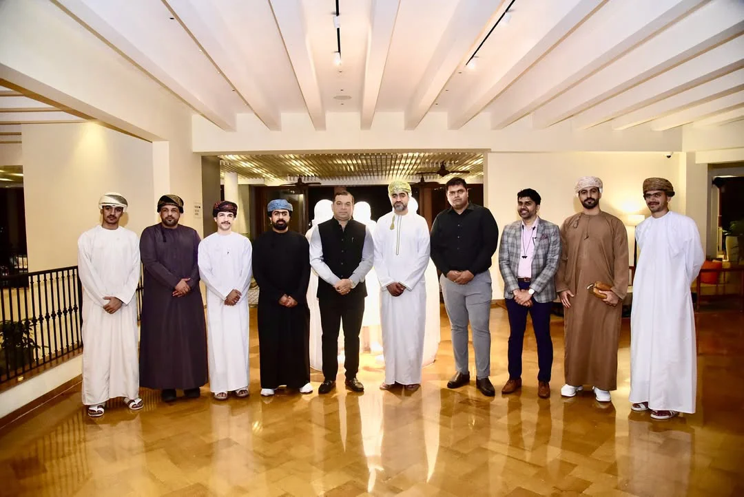 Image of Oman delegation exploring Goa