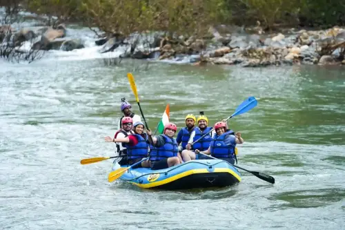 Hon Ble Tourism Minister Shri Rohan A Khaunte Took Part In White Water Rafting On The Mhadei River Promoting Goa's Hinterlands And Fostering Sustainable Tourism At Valpoi Sattari